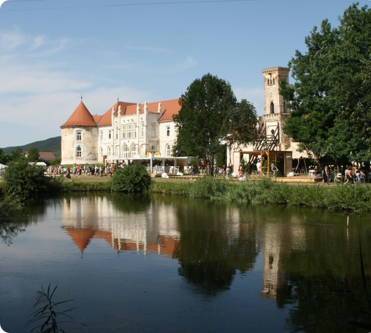 Bánffy Castle in Bonțida